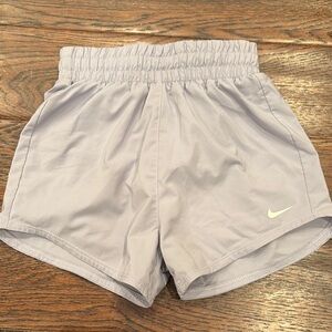 Nike girls Gray Athletic Shorts